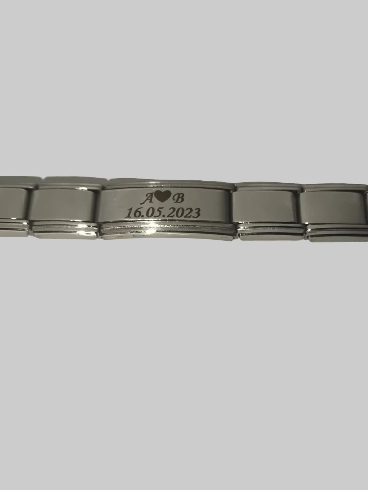 Gravírovaný nápis - 2 cm